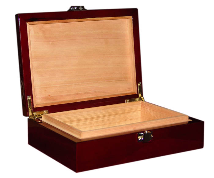 cigar humidor,wood humiders,underwood humidor,cigar box,cigar case