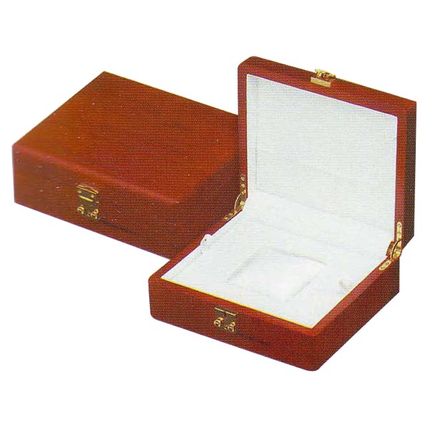 Watch case,  W2230: Wood watch case